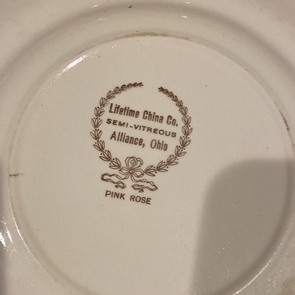 Vintage Pink Rose decorative plate - Picture 2 of 3